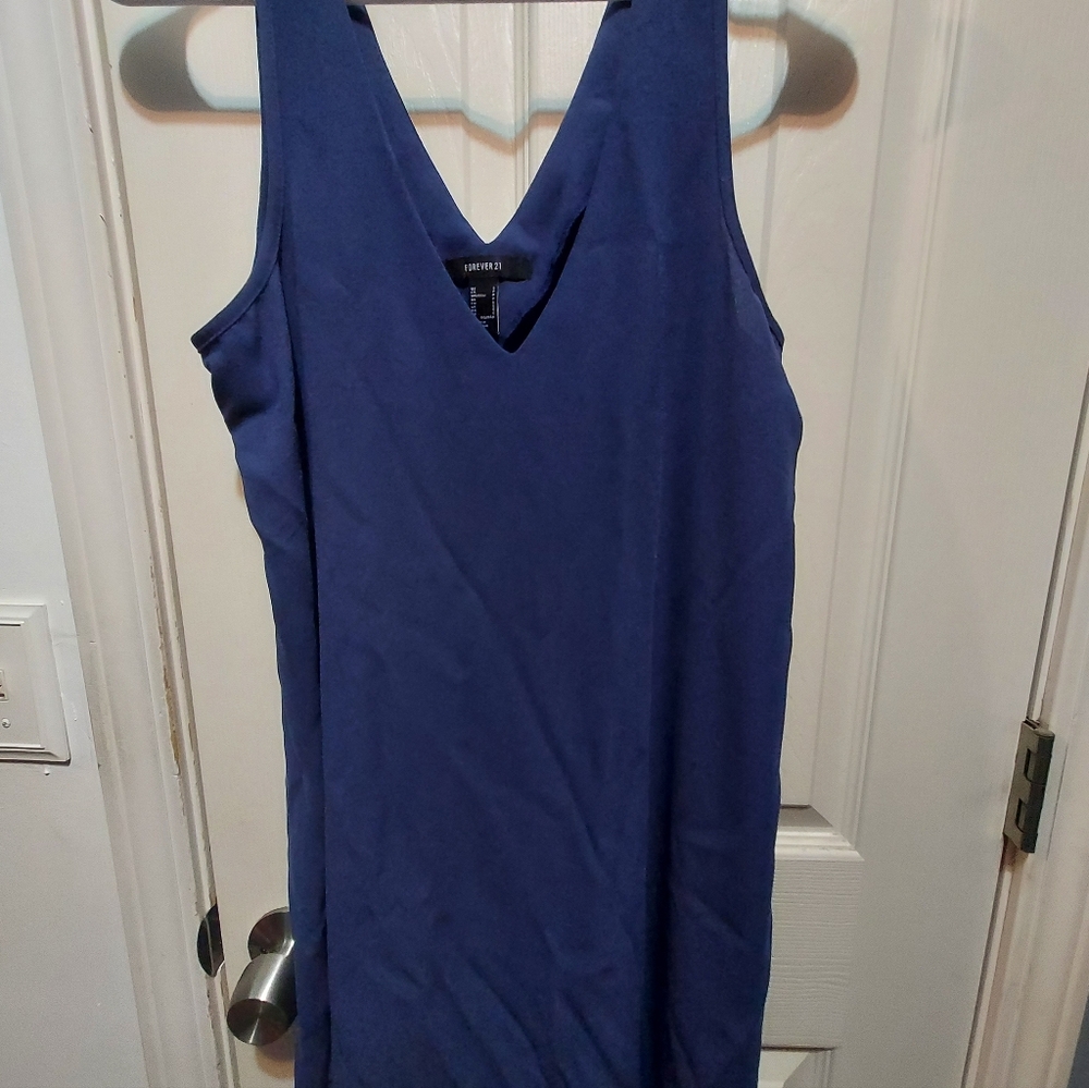 Blue Sleeveless V-Neck Dress